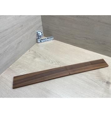 Палисандр Бразильский Сантос заготовка накладки для электрогитары Радиал А 9х64-59х547 мм (уценка - сучки)-0