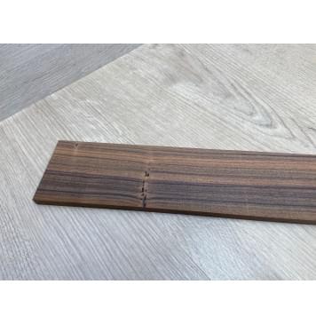 Палисандр Бразильский Сантос заготовка накладки для электрогитары Радиал А 8х66-59х548 мм (уценка - сучки)-3