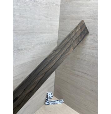 Зирикот заготовка накладки для электрогитары Радиал ААА 7,5(6,5)х67-52х555 мм-9