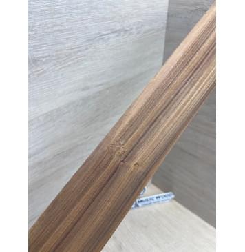 Палисандр Бразильский Сантос заготовка накладки для электрогитары Радиал А 9х67-53х515 мм (уценка - сучки)-6