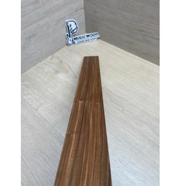 Палисандр Бразильский Сантос заготовка накладки для электрогитары Радиал А 8х64-53х515 мм (уценка - сучки)-13