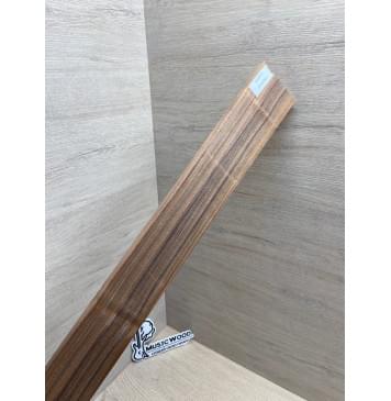 Палисандр Бразильский Сантос заготовка накладки для электрогитары Радиал А 9х65-52х509 мм (уценка - сучки)-8