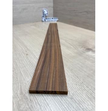 Палисандр Бразильский Сантос заготовка накладки для электрогитары Радиал А 8х71-54х573 мм (уценка - сучки)-10