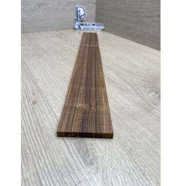 Палисандр Бразильский Сантос заготовка накладки для электрогитары Радиал А 8,5х66-56х510 мм (уценка - сучки)-8