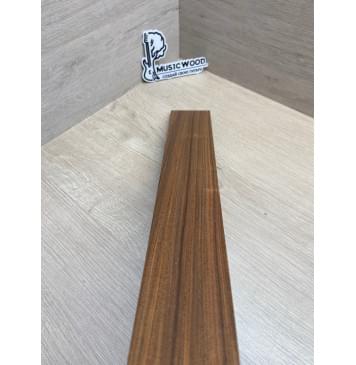 Палисандр Бразильский Сантос заготовка накладки для электрогитары Радиал А 8х70-51х542 мм (уценка - сучки)-6