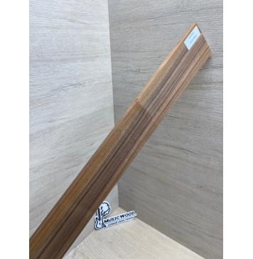 Палисандр Бразильский Сантос заготовка накладки для электрогитары Радиал А 9х62-54х529 мм (уценка - сучки)-3