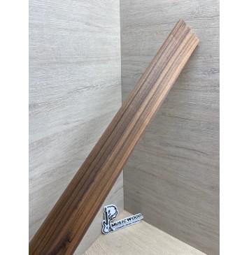 Палисандр Бразильский Сантос заготовка накладки для электрогитары Радиал А 9х68-55х630 мм (уценка - сучки)-4