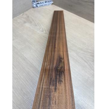 Палисандр Бразильский Сантос заготовка накладки для электрогитары Радиал А 9х68-55х630 мм (уценка - сучки)-8