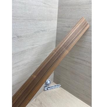 Палисандр Бразильский Сантос заготовка накладки для электрогитары Радиал А 8х65-54х527 мм (уценка - сучки)-1