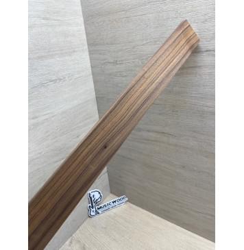 Палисандр Бразильский Сантос заготовка накладки для электрогитары Радиал А 8х63-47х572 мм (уценка - сучки)-9