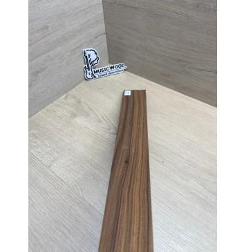 Палисандр Бразильский Сантос заготовка накладки для электрогитары Радиал А 8х63-47х572 мм (уценка - сучки)-6