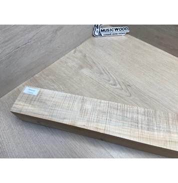 Клён Американский Волнистый заготовка грифа для электрогитары Смешанный АА Волна ААА 60х73х750 мм (Уценка-сучки)-26