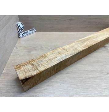 Клён Американский Волнистый заготовка грифа для электрогитары Смешанный АА Волна ААА 60х73х750 мм (Уценка-сучки)-36