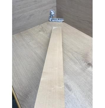 Клён Белый заготовка накладки для бас-гитары Радиал А 8(7)х71-56х739 мм-10
