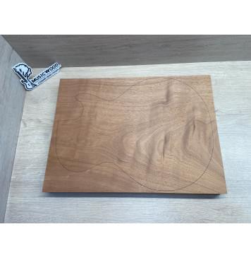 Махагон Африканский Кая заготовка корпуса Тангент АА 44х339х464 мм, 543 кг/м3 (массив)-0