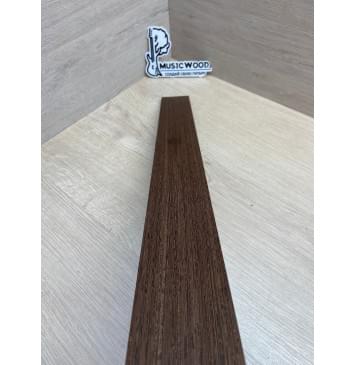 Венге заготовка накладки для электрогитары Радиал АА 8(7)х69-53х565 мм (УЦЕНКА - червоточина)-10