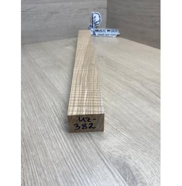 Ясень Волнистый Универсальная заготовка Смешанный ААА Волна ААА 32х46х500 мм-1