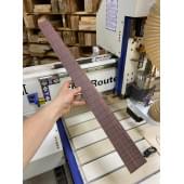 Фрезерованная накладка для Бас-гитары, Палисандр Индийский, мензура 34" (863,6мм), 24 лада, 7х70-50х700мм, паз 0,6х3,5мм, Радиал ААА, MusicWood