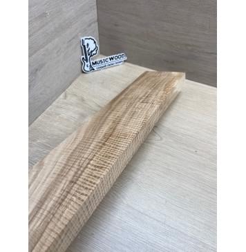 Ясень Оливковый Волнистый Универсальная заготовка Смешанный АА Волна ААА 26х106х521 мм-14