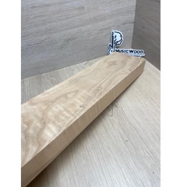 Ясень Оливковый Волнистый Универсальная заготовка Смешанный АА Волна АА 45х112х493 мм-8