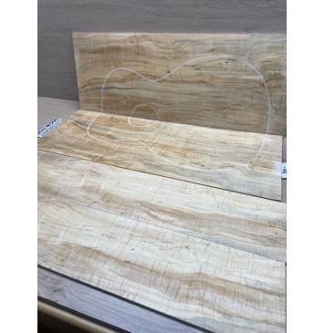 Клён Американский Волнистый заготовка комплекта (Дека + Обечайки) акустической гитары Смешанный АА Волна ААА 5х229-219х595 мм (Дека 2шт) Смешанный АА Волная ААА 4х123х858 мм (Обечайка 2шт)-25