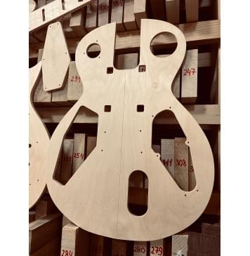 Шаблоны LTD EC-1000, комплект для фрезеровки гитары, фанера 8мм-1