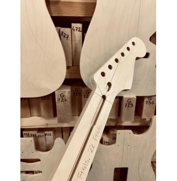 Fender Stratocaster 1962, 21 и 22 лада, SSS,  полный комплект для фрезеровки гитары, фанера 8мм-2