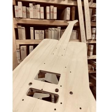 LTD ALEXI-600 SCYTHE + OFR, гриф на болтах, комплект шаблонов для фрезеровки гитары, фанера 8мм-9