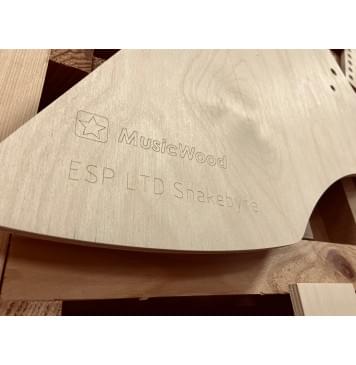 Шаблоны ESP/LTD Snakebyte, комплект для фрезеровки гитары, фанера 8мм-6