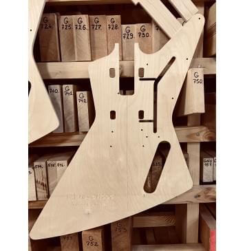 Gibson Explorer 1958, вклеенный гриф, комплект шаблонов для фрезеровки гитары, фанера 8мм-1