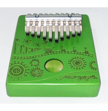 KMKr-2-GR-NEW Escudo Калимба, резонаторная, 10 язычков, трапеция, зеленая, Мозеръ-0